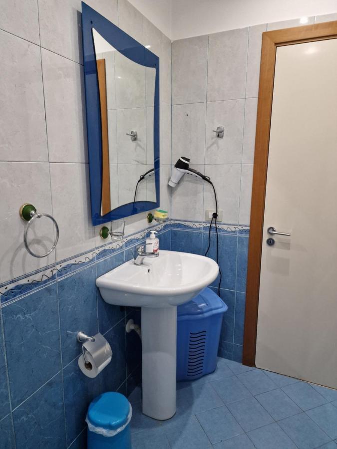 Apartament Orion Vlorë Buitenkant foto