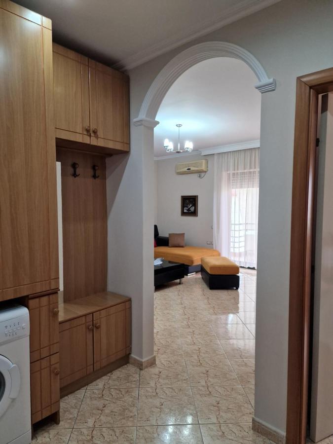 Apartament Orion Vlorë Buitenkant foto